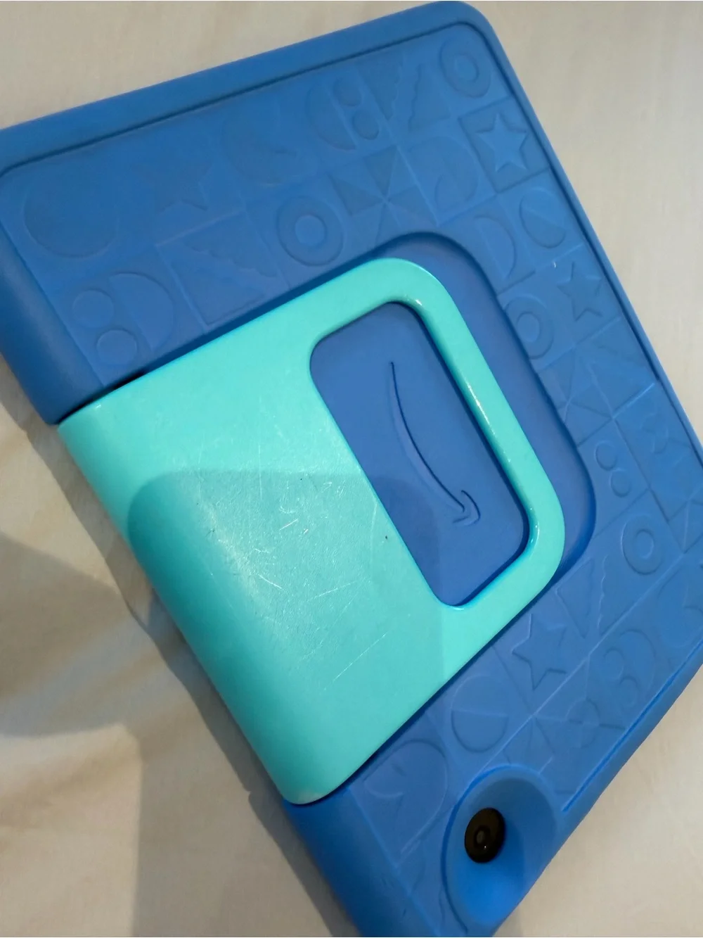 Amazon Fire HD 10 Tablet in Blue and Teal